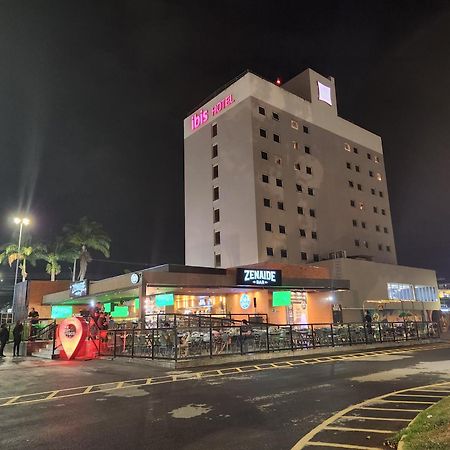 Hotel Ibis Montes Claros Shopping Exteriér fotografie