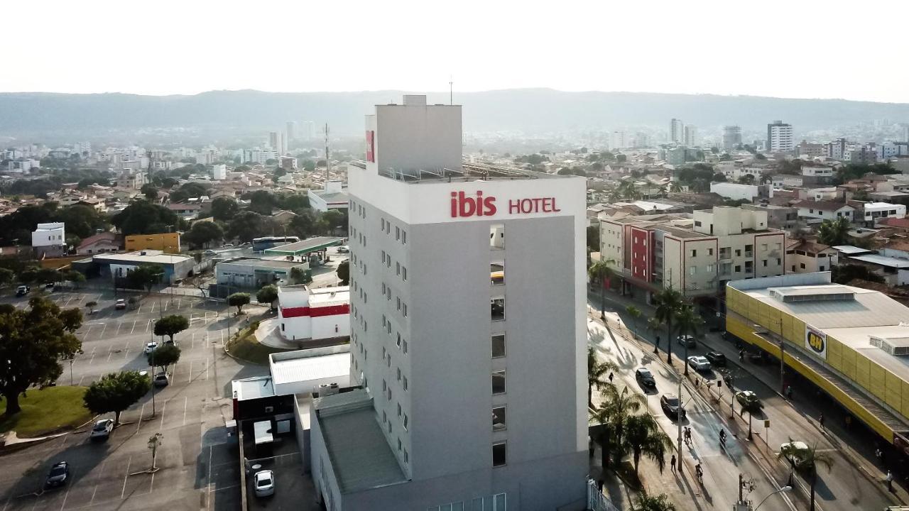 Hotel Ibis Montes Claros Shopping Exteriér fotografie